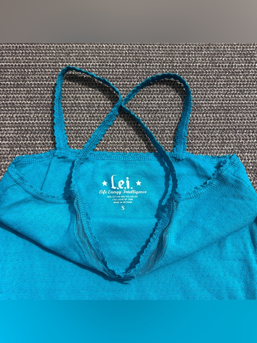 l.e.i. Y2K turquoise camisole tank top with lace trim - Sz S - Picture 3 of 6